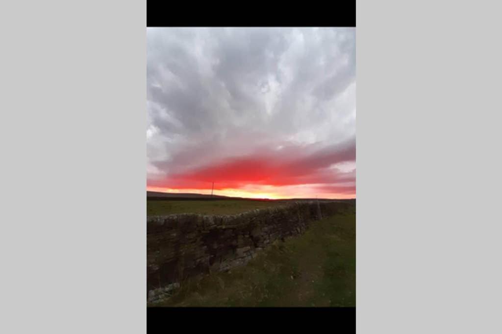 Stones Cottage Farm, Nr Haworth, Family Friendly, Work Friendly, Gaming Barn, Crafting, Free Wifi, Free Parking, Ev Point Oxenhope 外观 照片